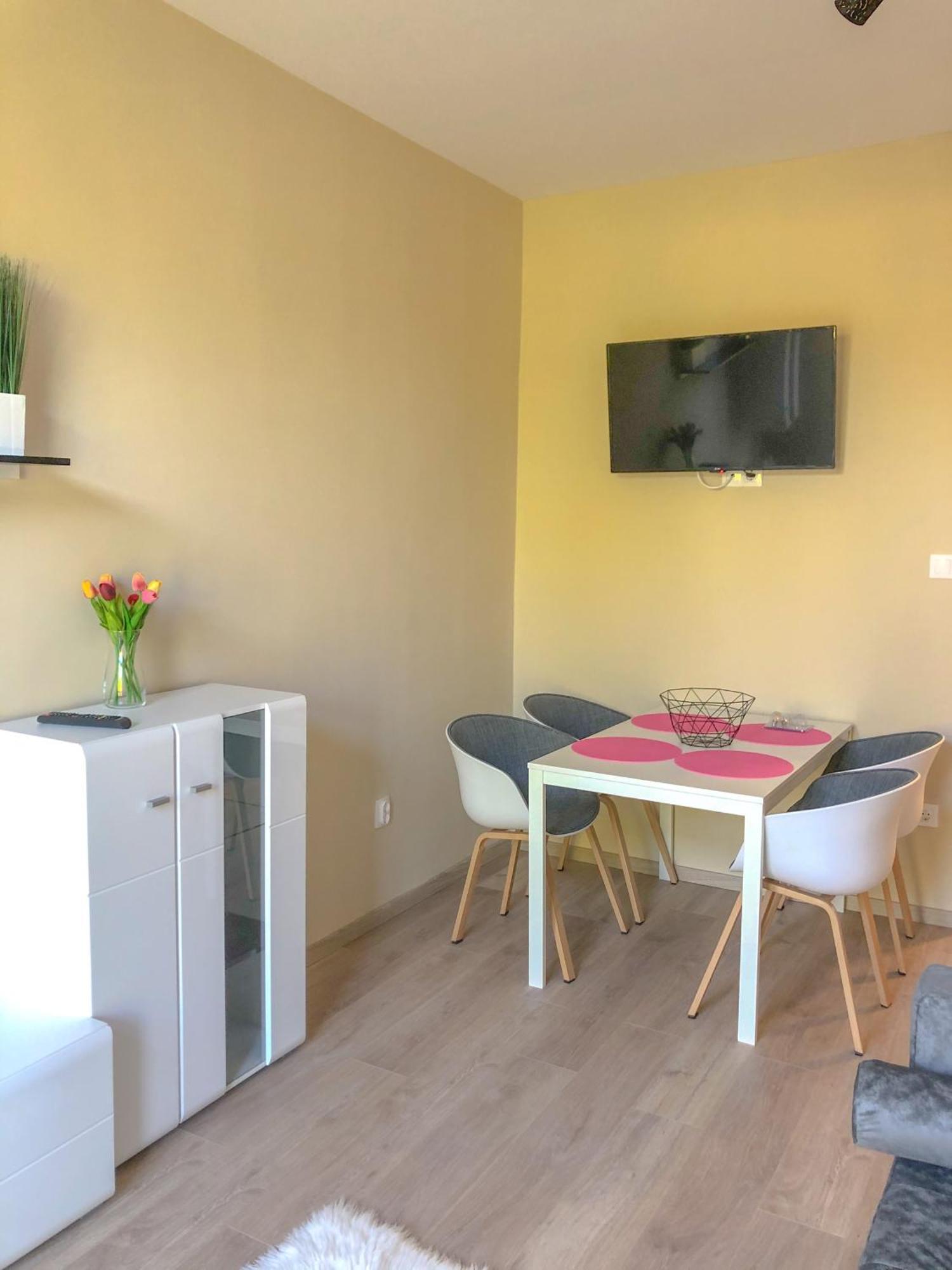 Holiday Apartmanház Harkány Kültér fotó