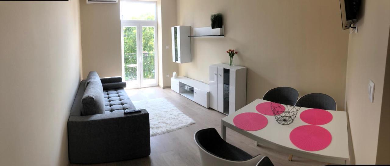 Holiday Apartmanház Harkány Kültér fotó