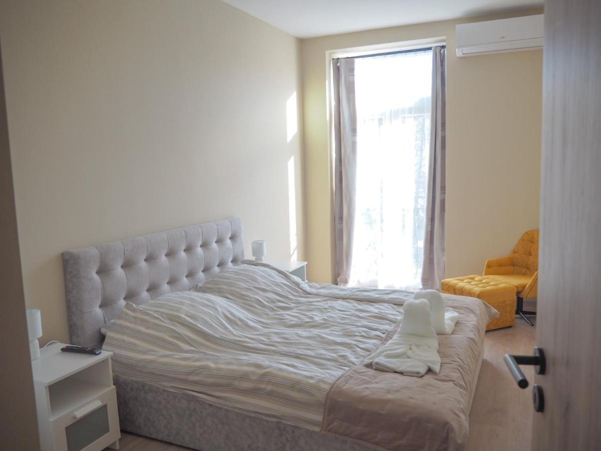 Holiday Apartmanház Harkány Kültér fotó