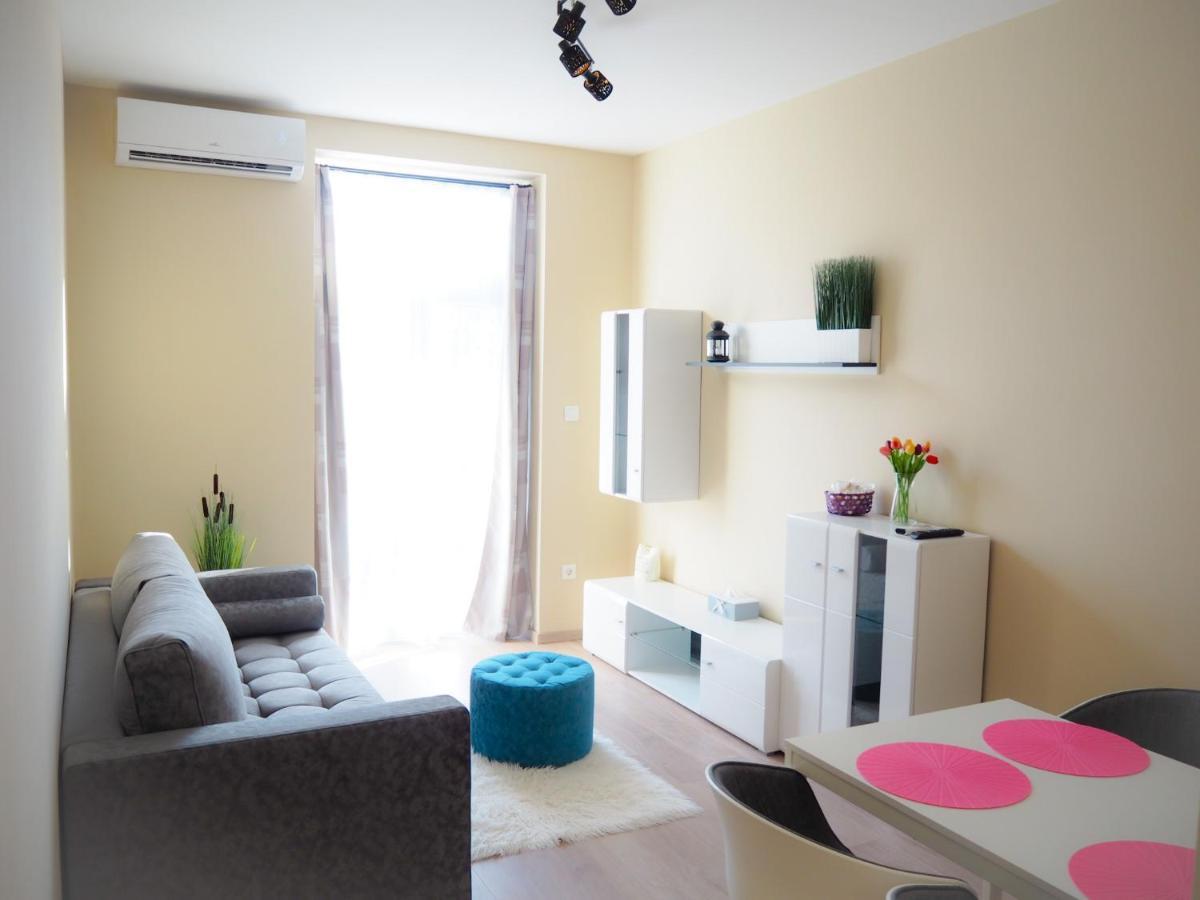 Holiday Apartmanház Harkány Kültér fotó
