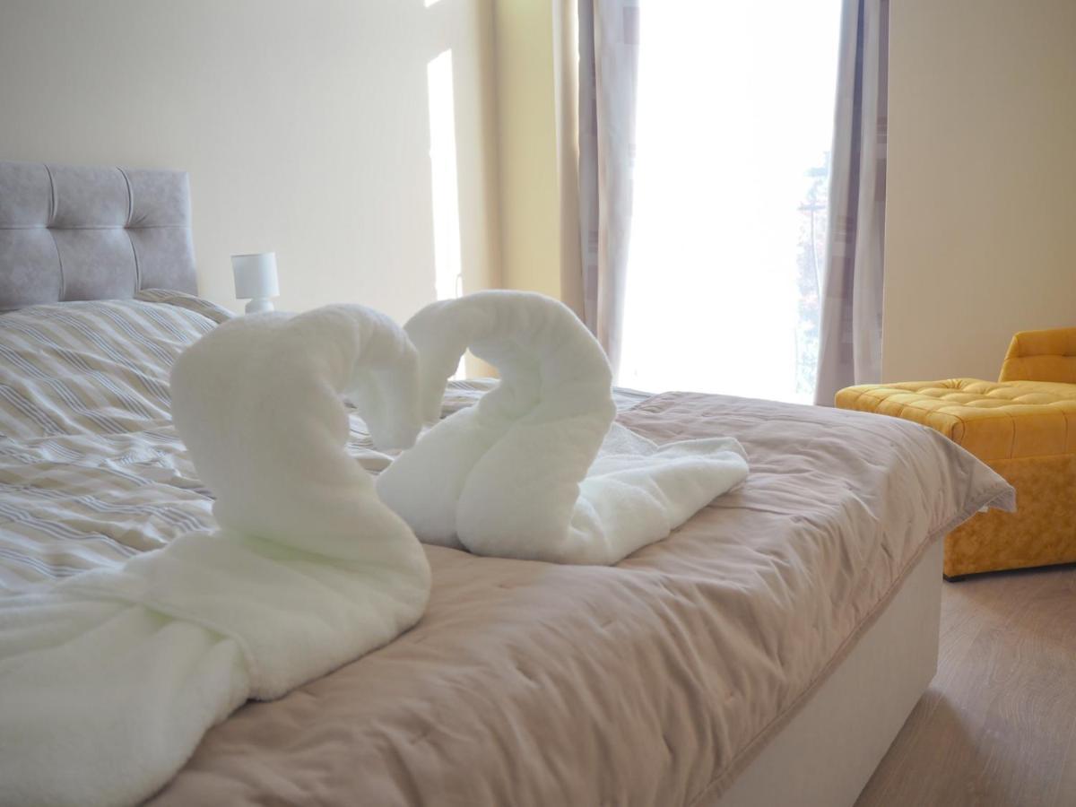 Holiday Apartmanház Harkány Kültér fotó