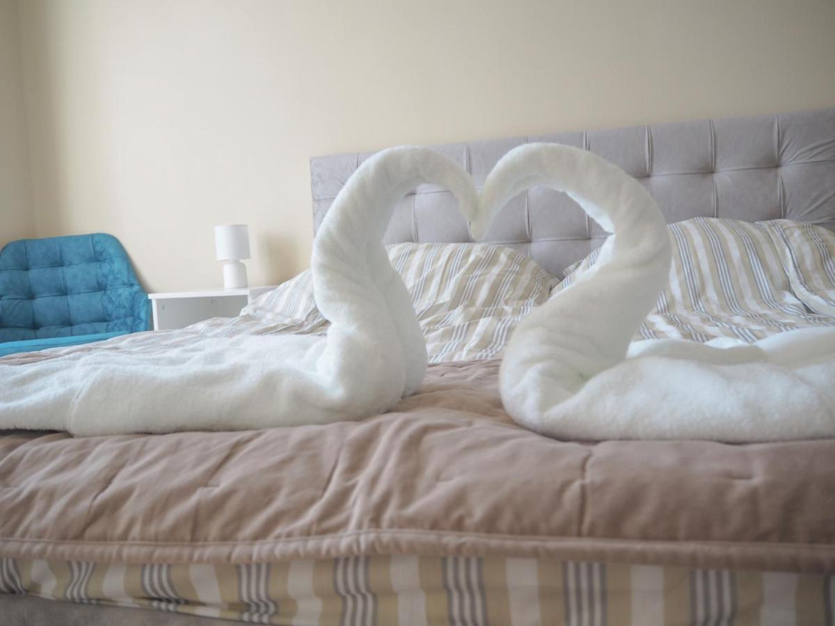 Holiday Apartmanház Harkány Kültér fotó