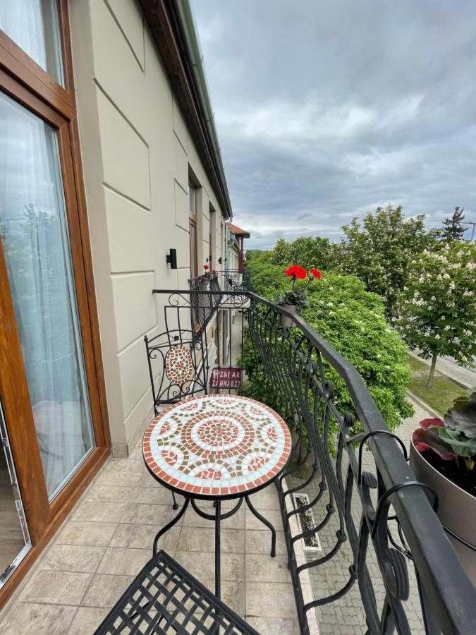Holiday Apartmanház Harkány Kültér fotó